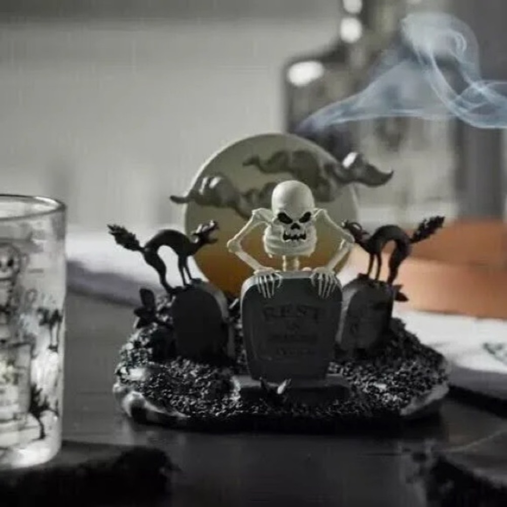 Disney Parks Exclusive The Skeleton Dance Figural Incense Holder Burner New